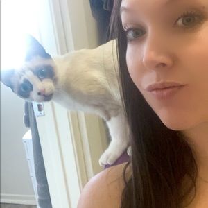 Meet your Posher, Samantha